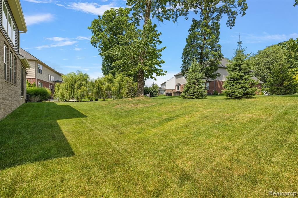 406 AMELIA Circle, South Lyon, MI 48178 — Photo 66