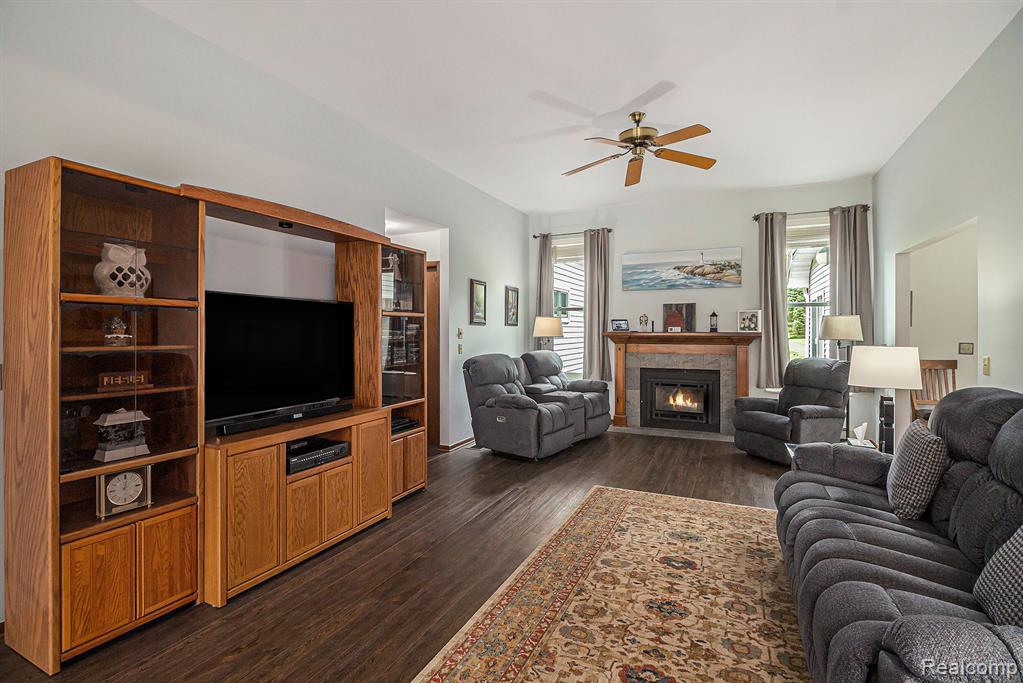 6268 Hazard Road, Fenton, MI 48430 — Photo 25
