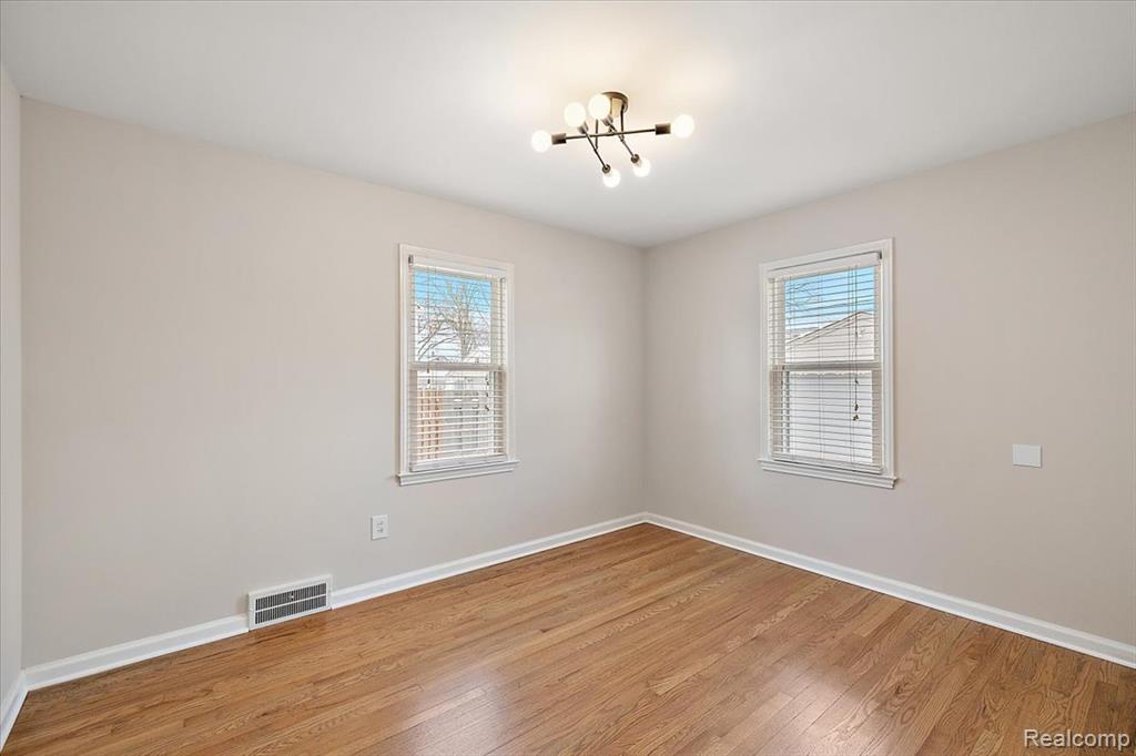 852 Cambridge Road, Berkley, MI 48072 — Photo 19