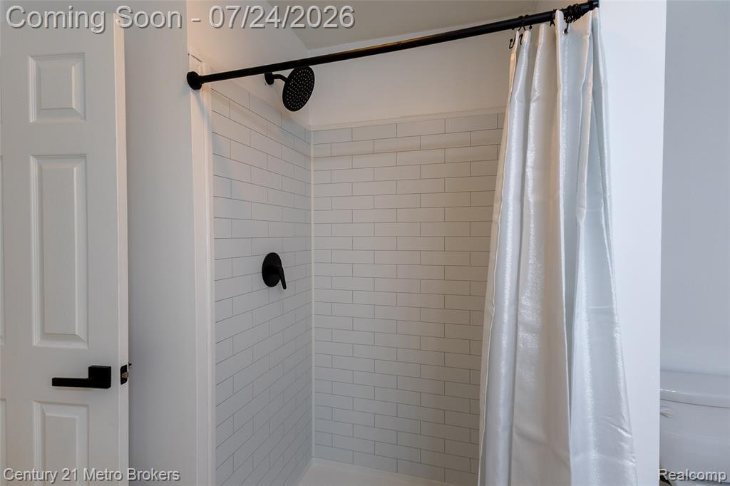 15117 Locust Grove Drive, Byron, MI 48418 — Photo 25