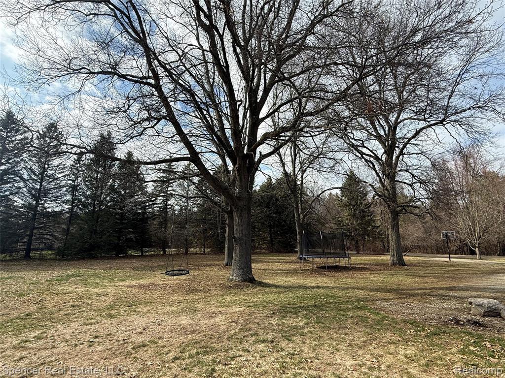 5049 Smokey Hollow Lane, Clarkston, MI 48348 — Photo 2