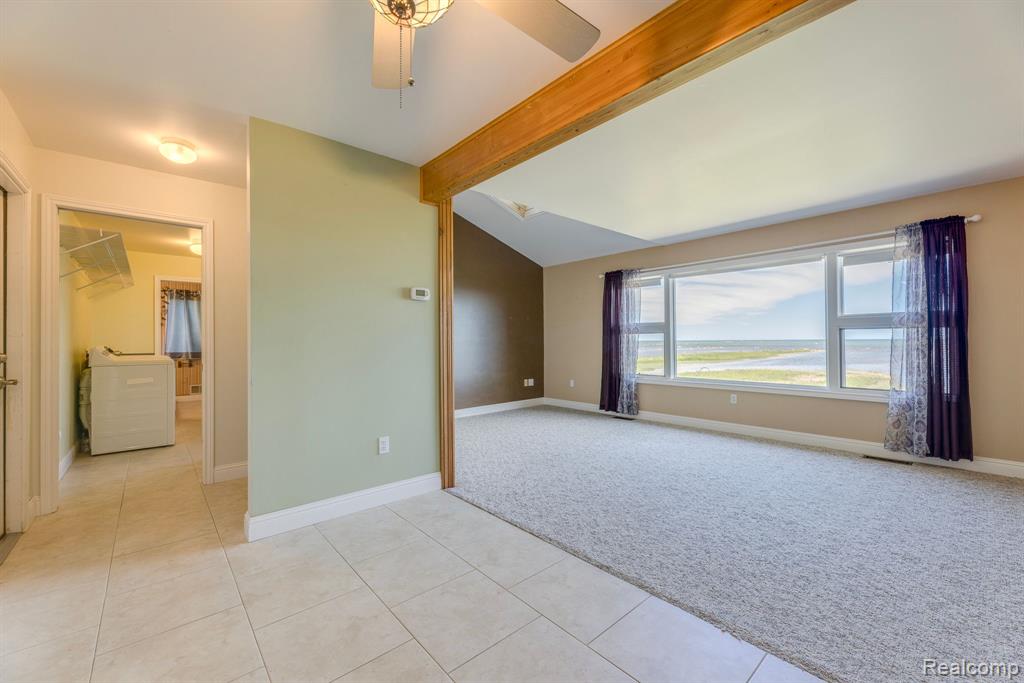 6455 LAKEVIEW Drive, MI — Photo 33