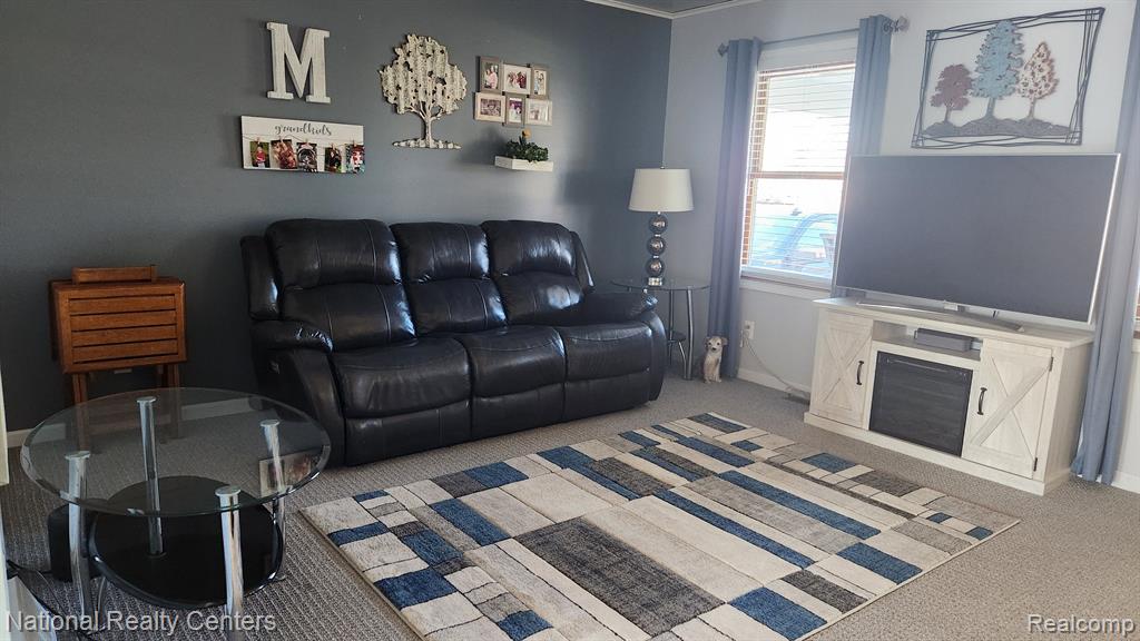 6927 HUBBARD Street, Garden City, MI — Photo 12