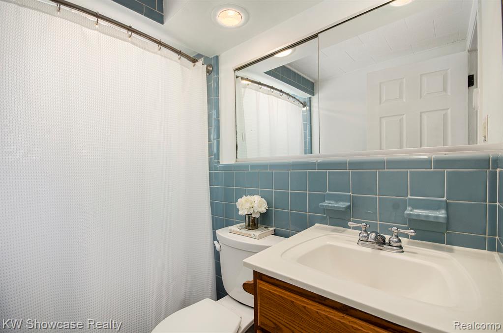 18582 Hamann Street, Riverview, MI 48193 — Photo 17