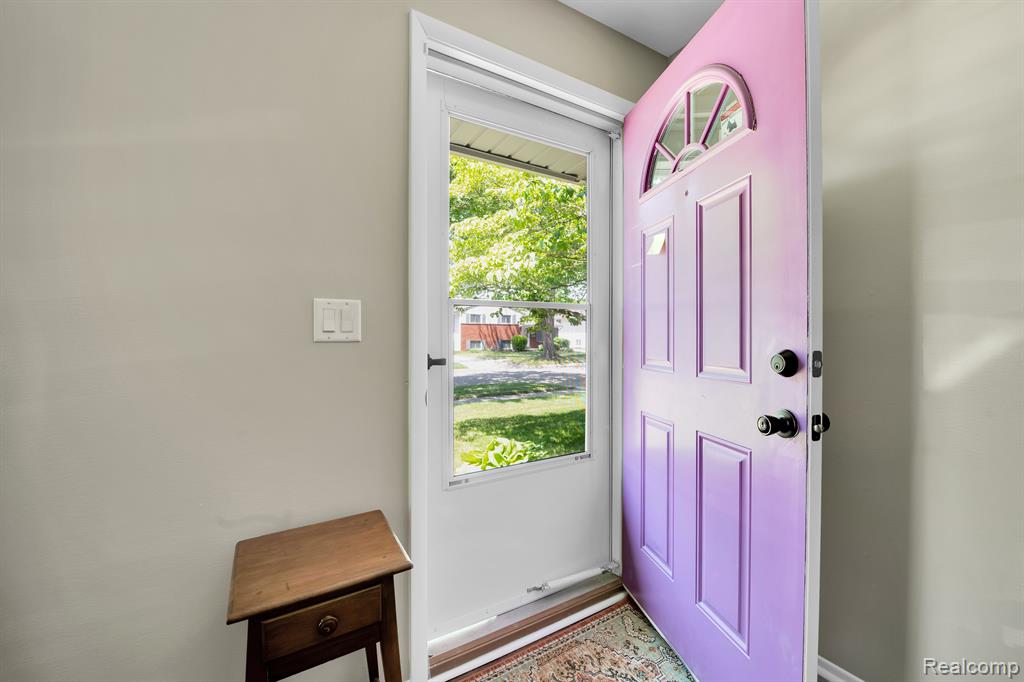 9721 MUELLER Street, Taylor, MI 48180 — Photo 5