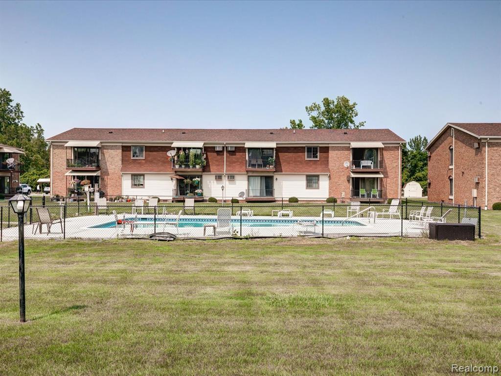 1900 River Road, Building C, Unit 2, Marysville, MI 48040 — Photo 24