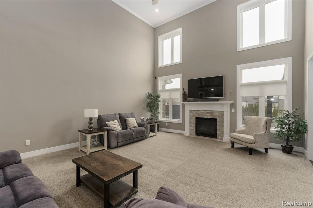 54678 BLACK HILLS Lane, Utica, MI 48316 — Photo 17