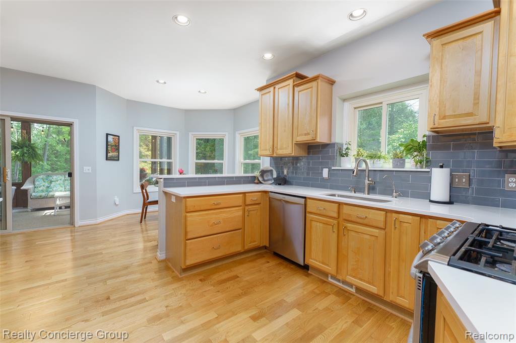 6276 CHAD Court, Brighton, MI 48116 — Photo 21