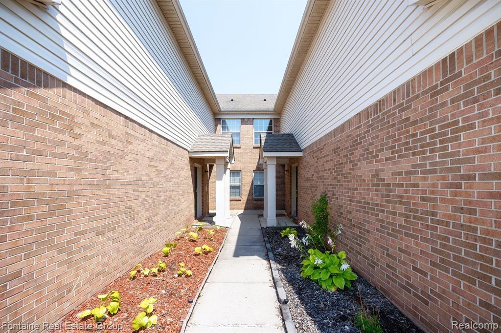 42838 PATTY Lane, Van Buren, MI 48111 — Photo 2