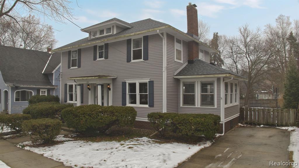 636 N Washington Street, Owosso, MI 48867 — Photo 3