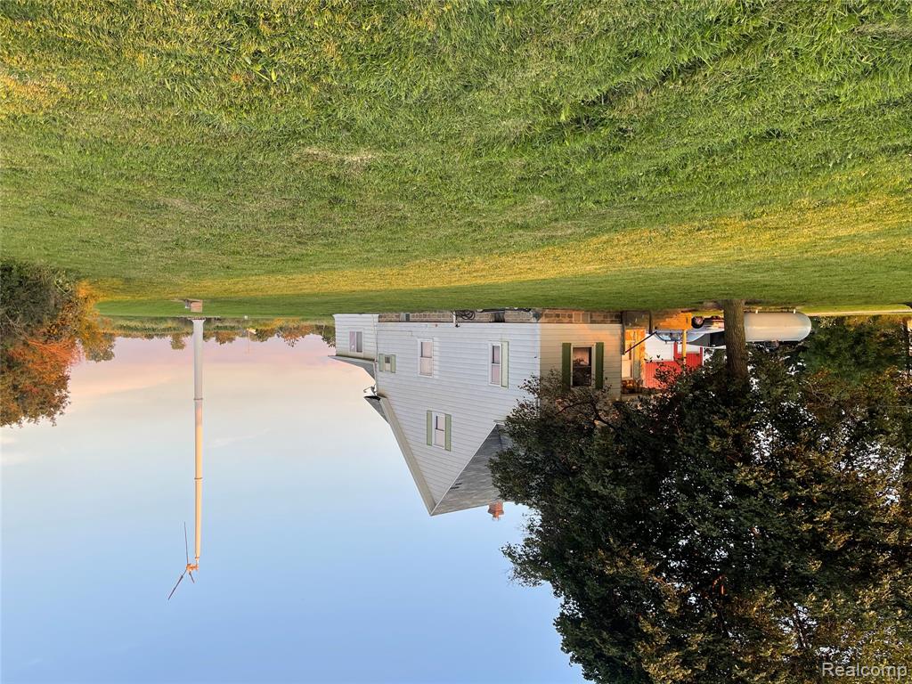 7037 Nichols Road, Swartz Creek, MI 48473 — Photo 2