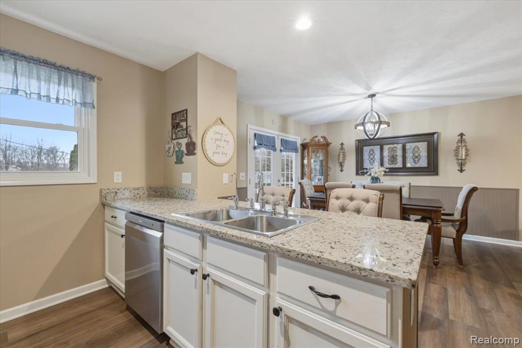 5647 Owosso Road, Fowlerville, MI 48836 — Photo 6