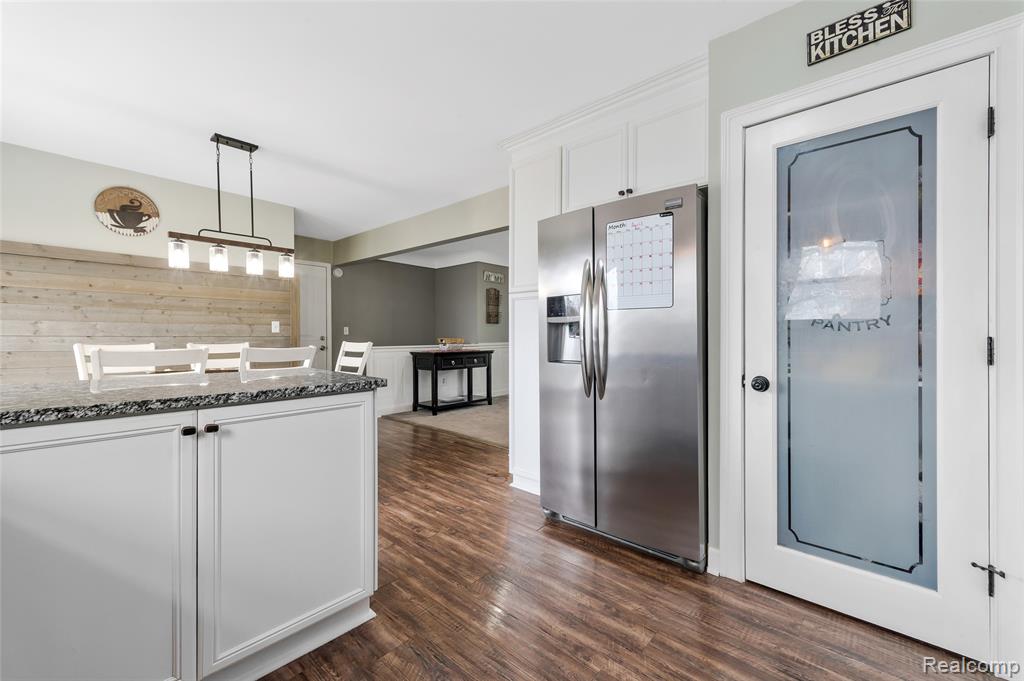 355 Sanders Road, Oxford, MI 48371 — Photo 16