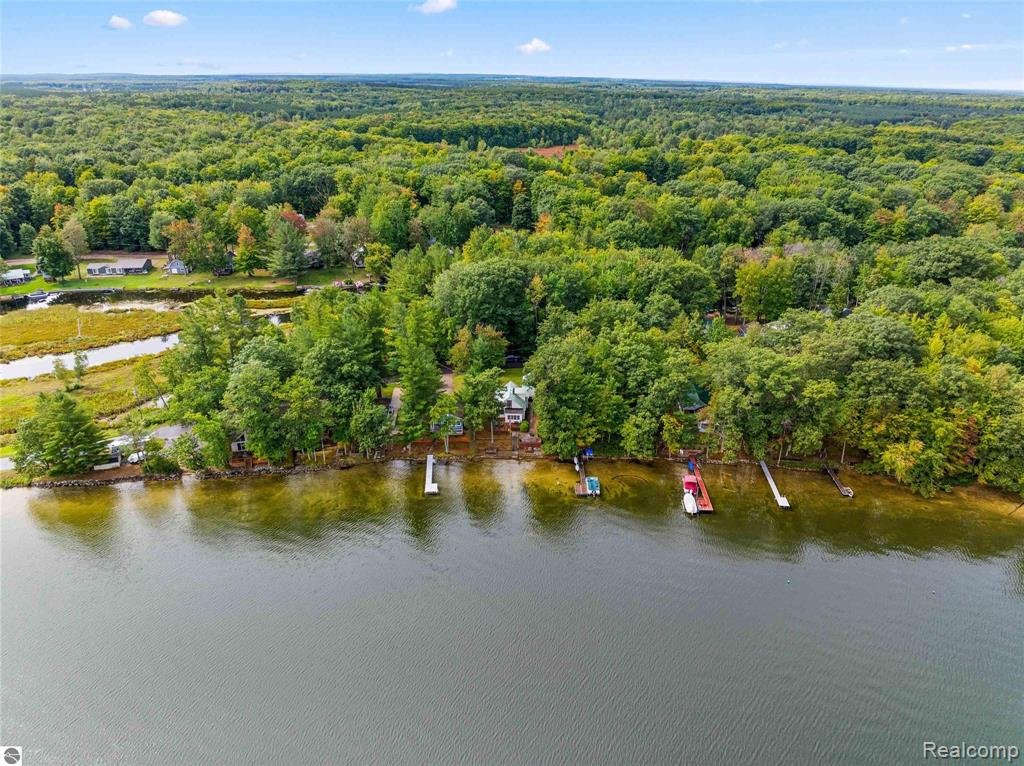7269 Shore Road NE, Kalkaska, MI 49646 — Photo 36