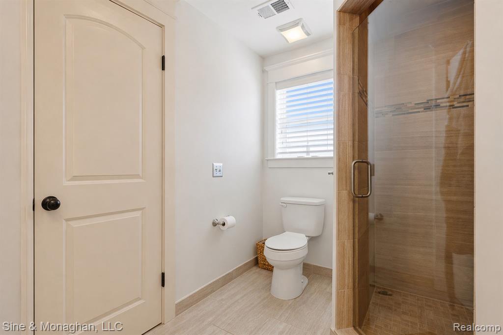 716 Cherry Avenue, Royal Oak, MI 48073 — Photo 22