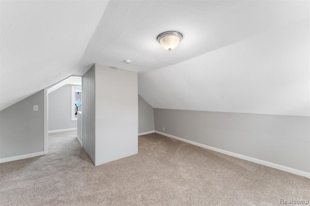 28855 Delton Street, Madison Heights, MI 48071 — Photo 21