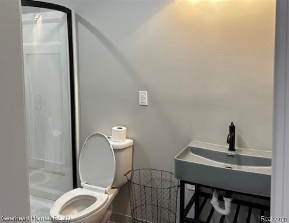1641 Balian Road, D29, Waterford, MI 48327 — Photo 13