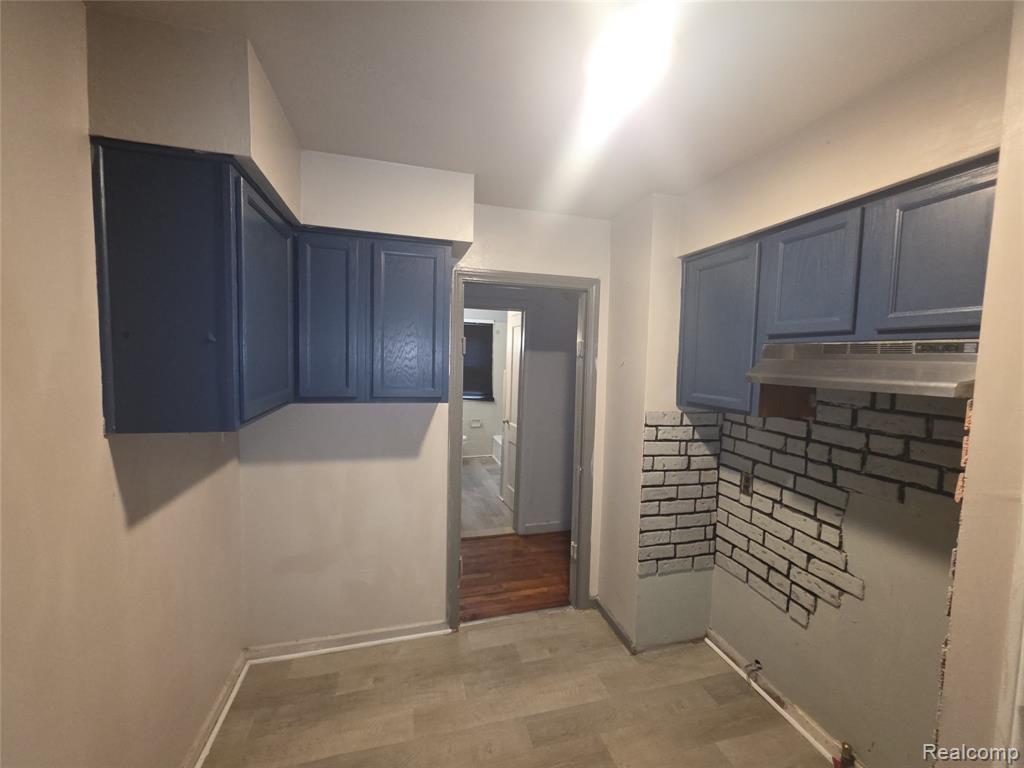 18945 Rosemont Avenue, Detroit, MI 48219 — Photo 5