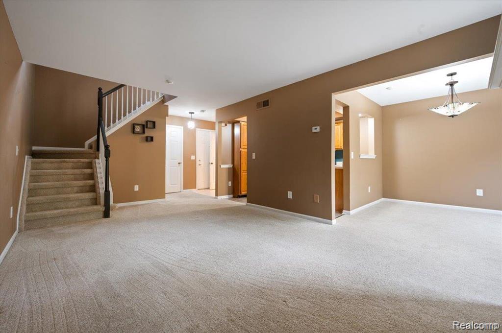 4632 Hunters Circle W, Canton, MI 48188 — Photo 8