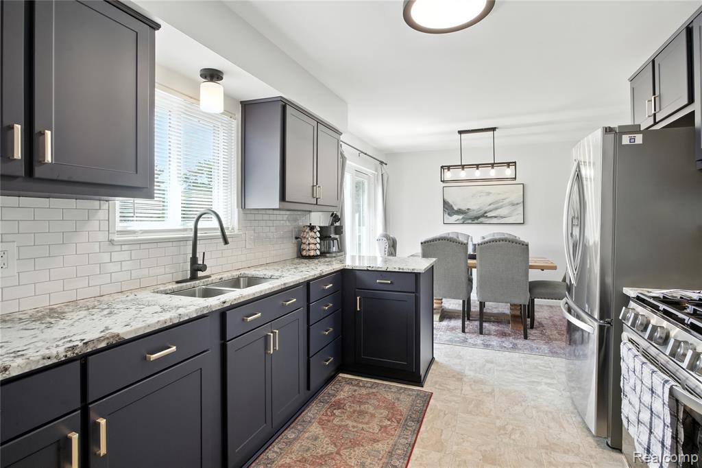 4521 Trapani Lane, Swartz Creek, MI 48473 — Photo 18