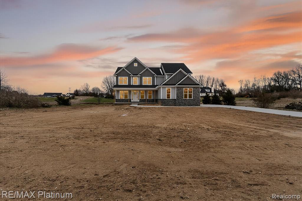 3321 Outback Trail, Pinckney, MI 48169 — front exterior