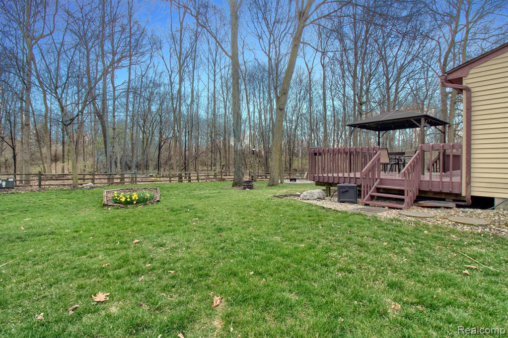40184 LADENE Lane, Novi, MI — Photo 30