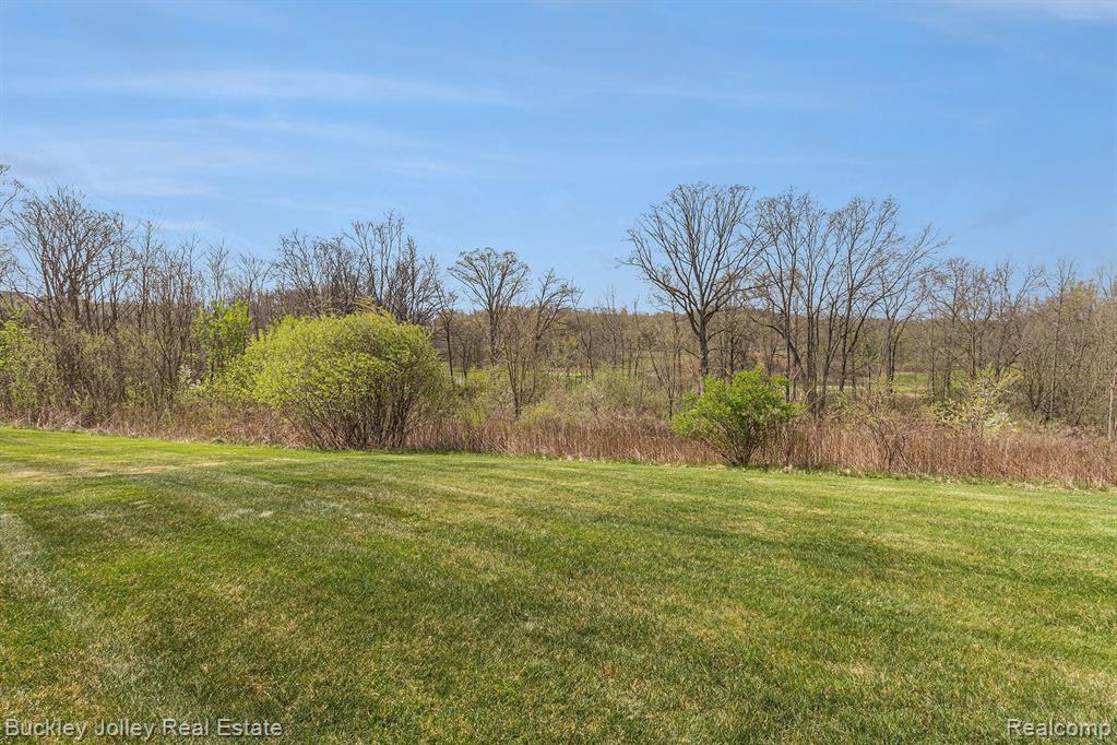3736 VICKSBURG Way, Howell, MI 48843 — Photo 26