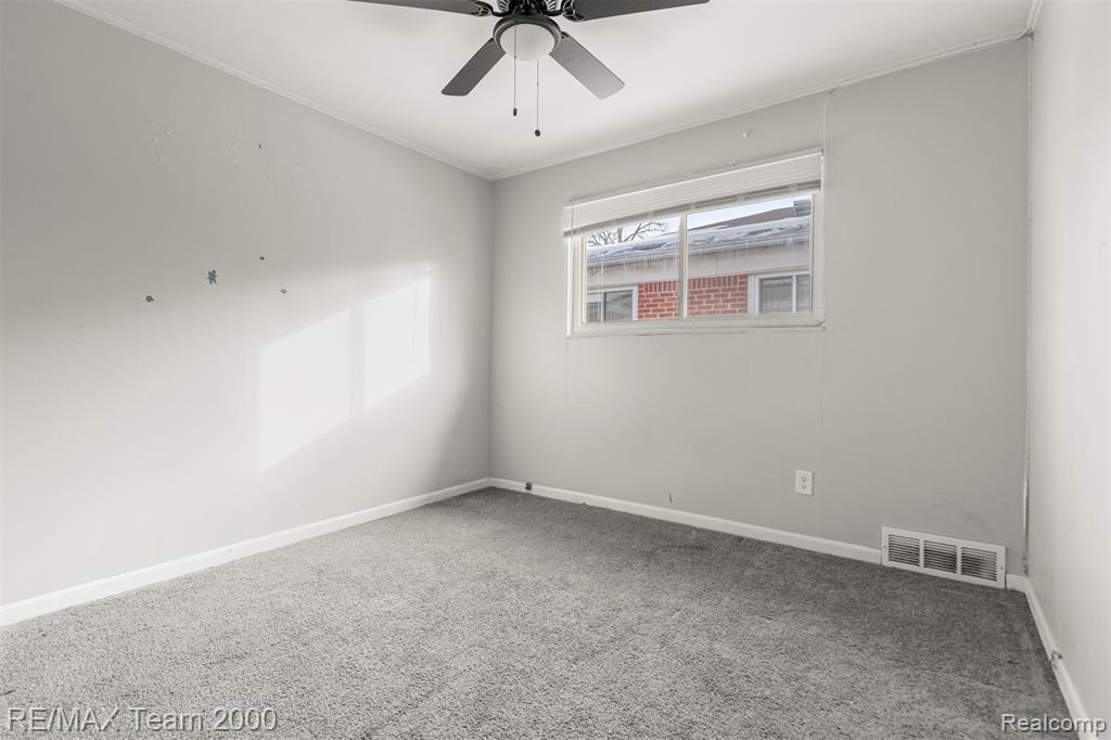 20295 Huntington Road, Detroit, MI 48219 — Photo 20