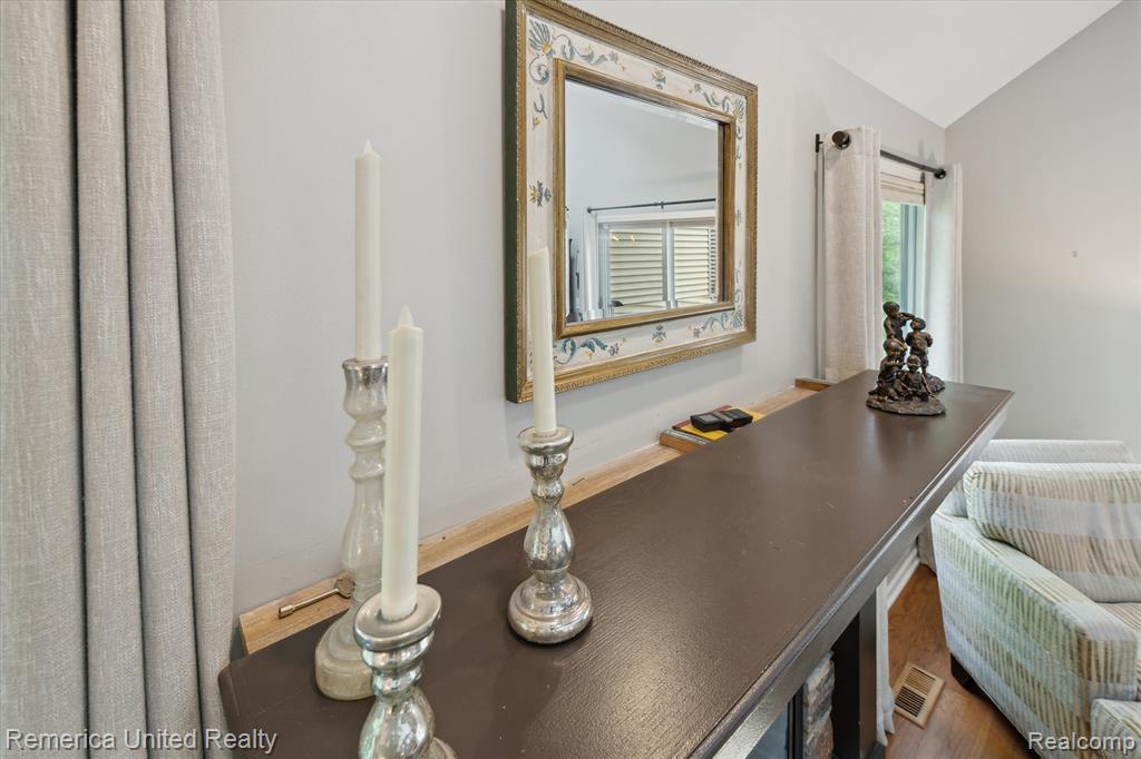 1317 PEPPERGROVE Drive, Brighton, MI 48116 — Photo 13