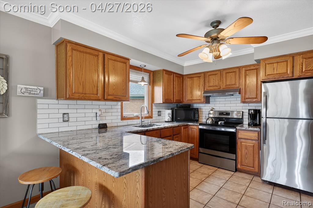 3965 Aspen Court, Trenton, MI 48183 — Photo 16