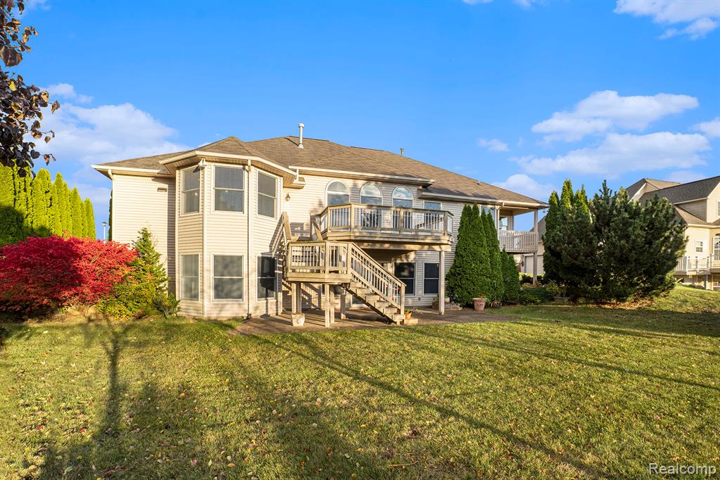 4382 Oak Tree Court, Fenton, MI 48430 — Photo 45