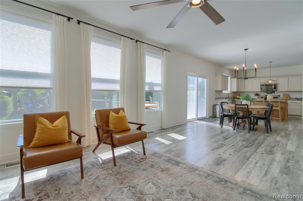 30932 Asbury Hill Drive, New Hudson, MI 48165 — Photo 10