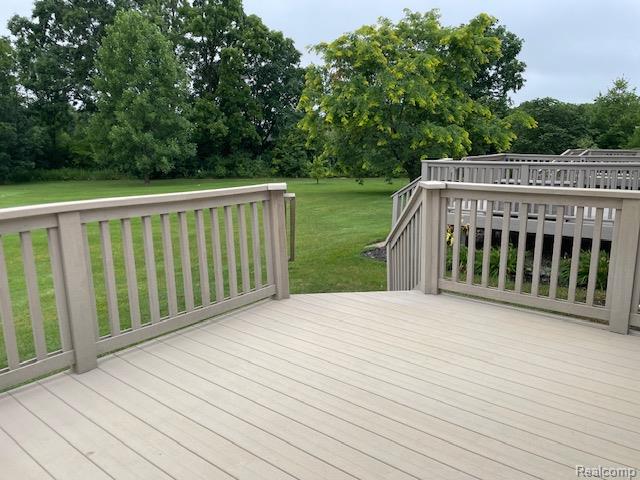 7002 Hayes Street, Grand Blanc, MI 48439 — Photo 14