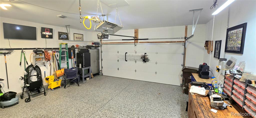 4010 Eastbridge Circle Road, Stockbridge, MI 49285 — Photo 31