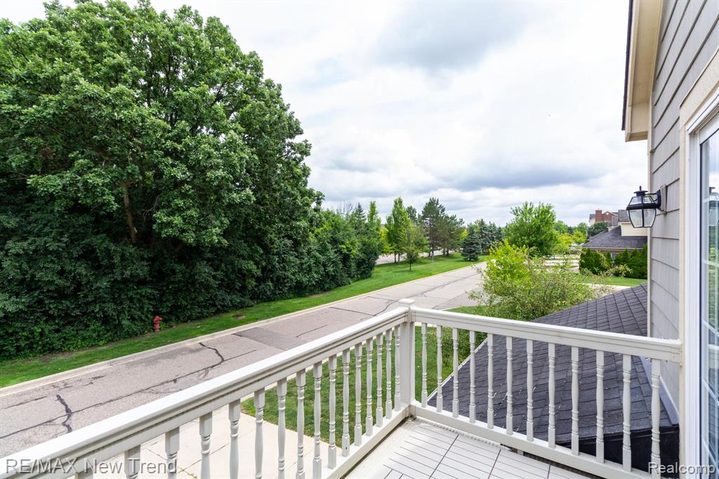 45929 GRAYSTONE Lane, Canton, MI 48187 — Photo 8