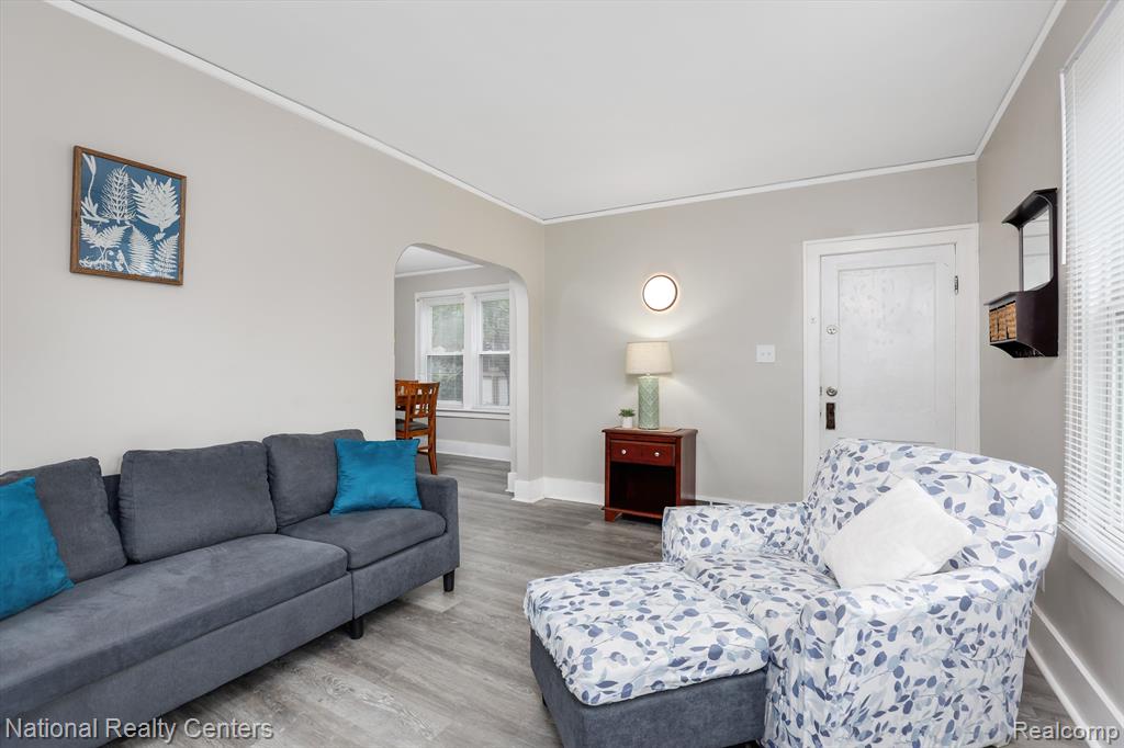 295 Eastlawn Street, Detroit, MI 48215 — Photo 5