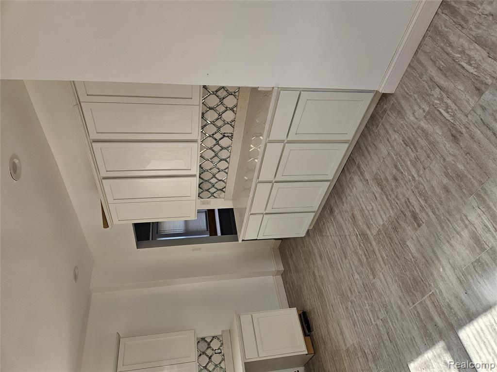 890 E Grand Boulevard N, Detroit, MI 48207 — Photo 10