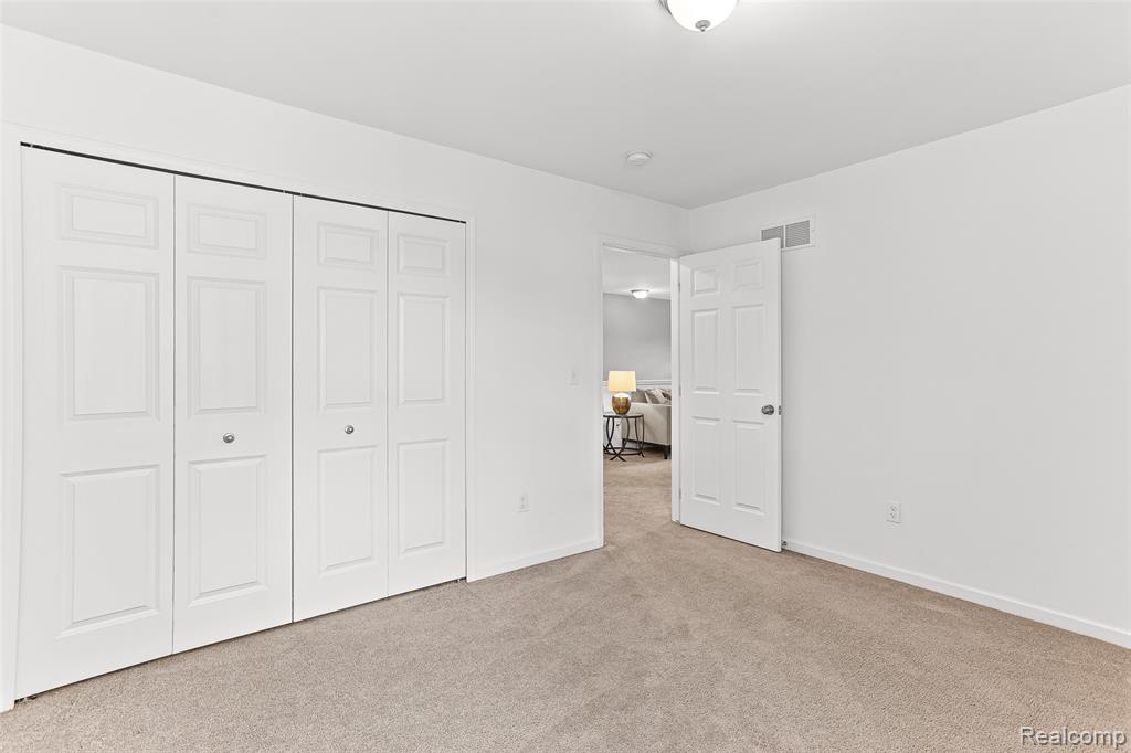 286 SPRINGVIEW Street, Ann Arbor, MI 48103 — Photo 38
