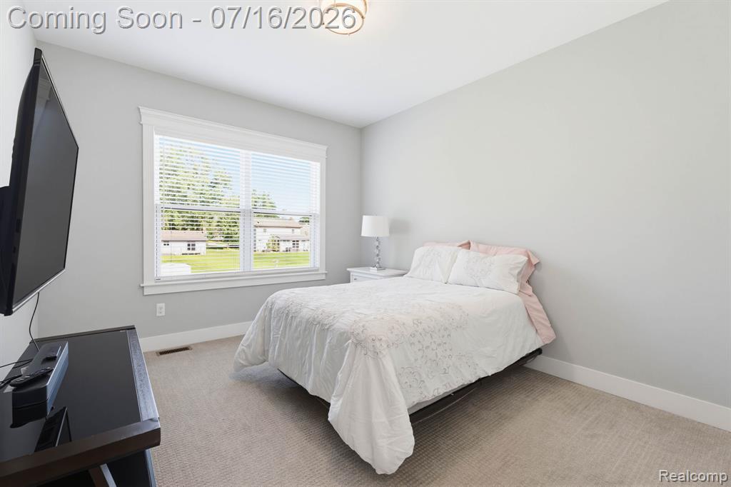50226 Kapalua Drive, Macomb, MI 48042 — Photo 35