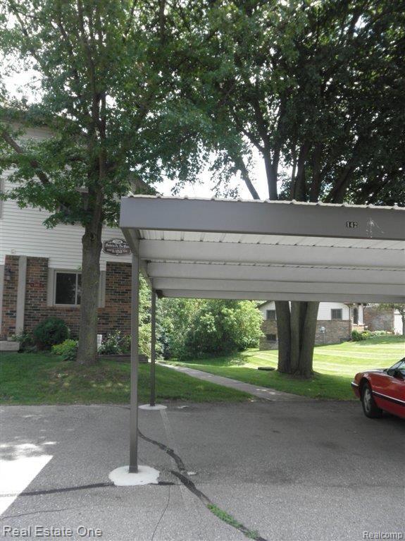 7220 BLUEWATER Drive, Clarkston, MI 48348 — Photo 5