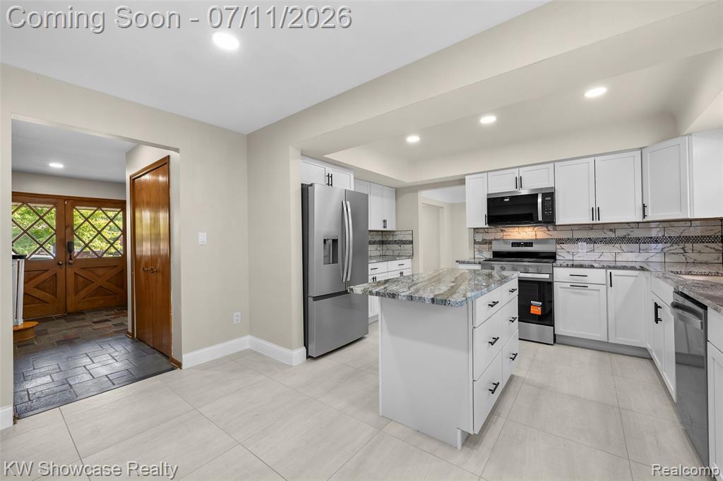 8362 Sunburst, Center Line, MI 48015 — Photo 19