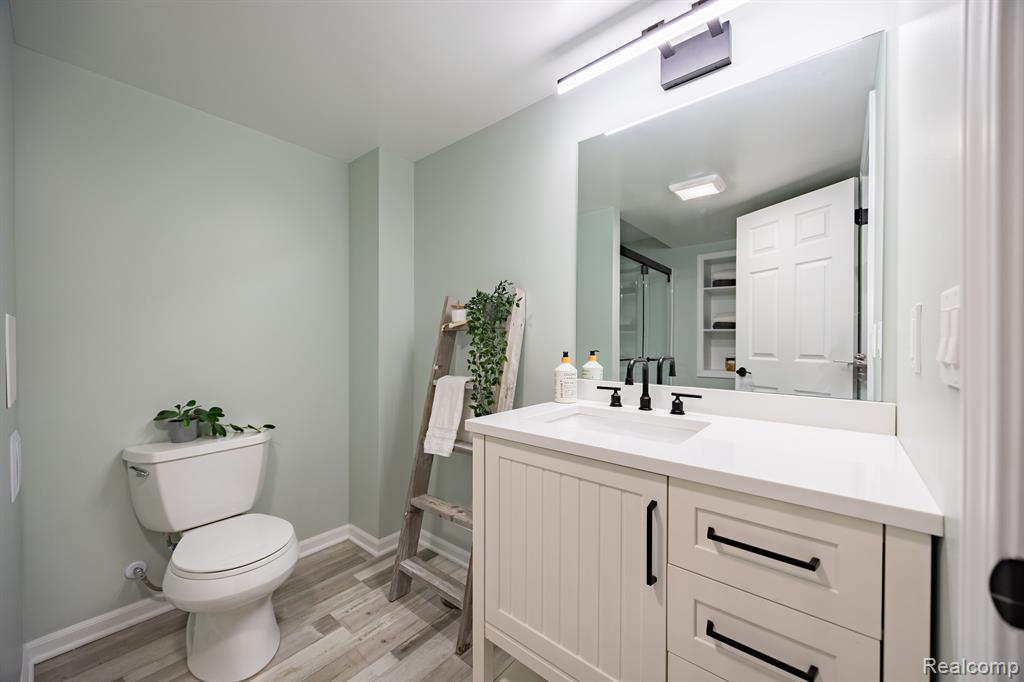 54652 White Spruce Lane, Shelby Twp, MI 48315 — Photo 46