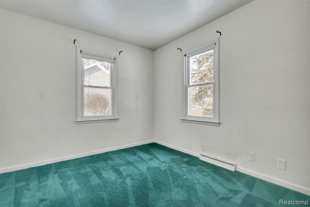 301 E Monroe Street, Durand, MI 48429 — Photo 16