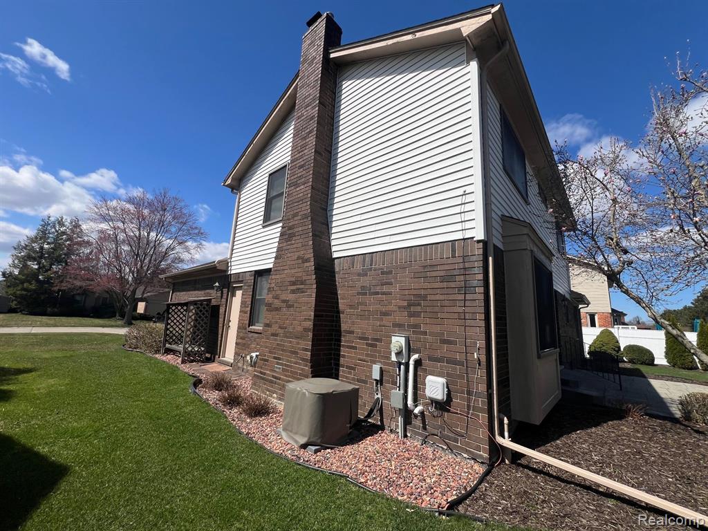 43414 DEVIN Drive, Clinton Twp, MI 48038 — Photo 3