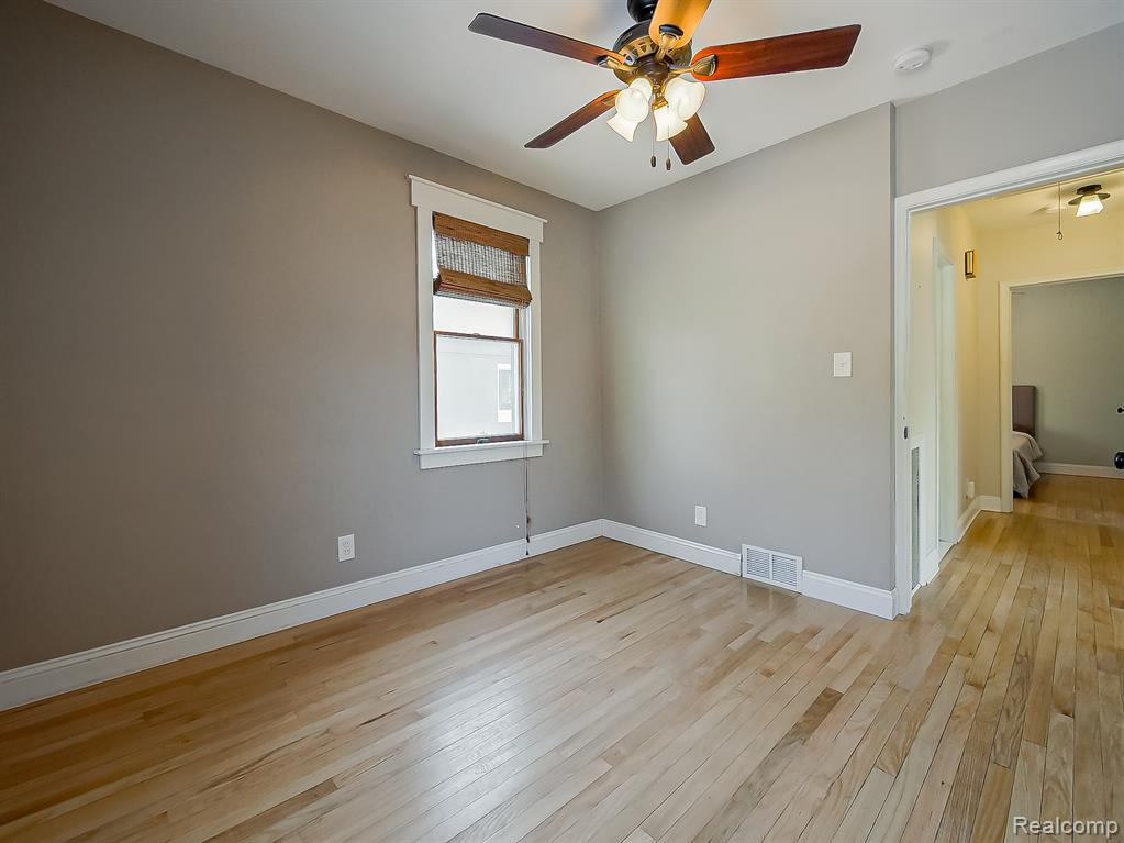 124 Leroy Avenue, Clawson, MI — Photo 19