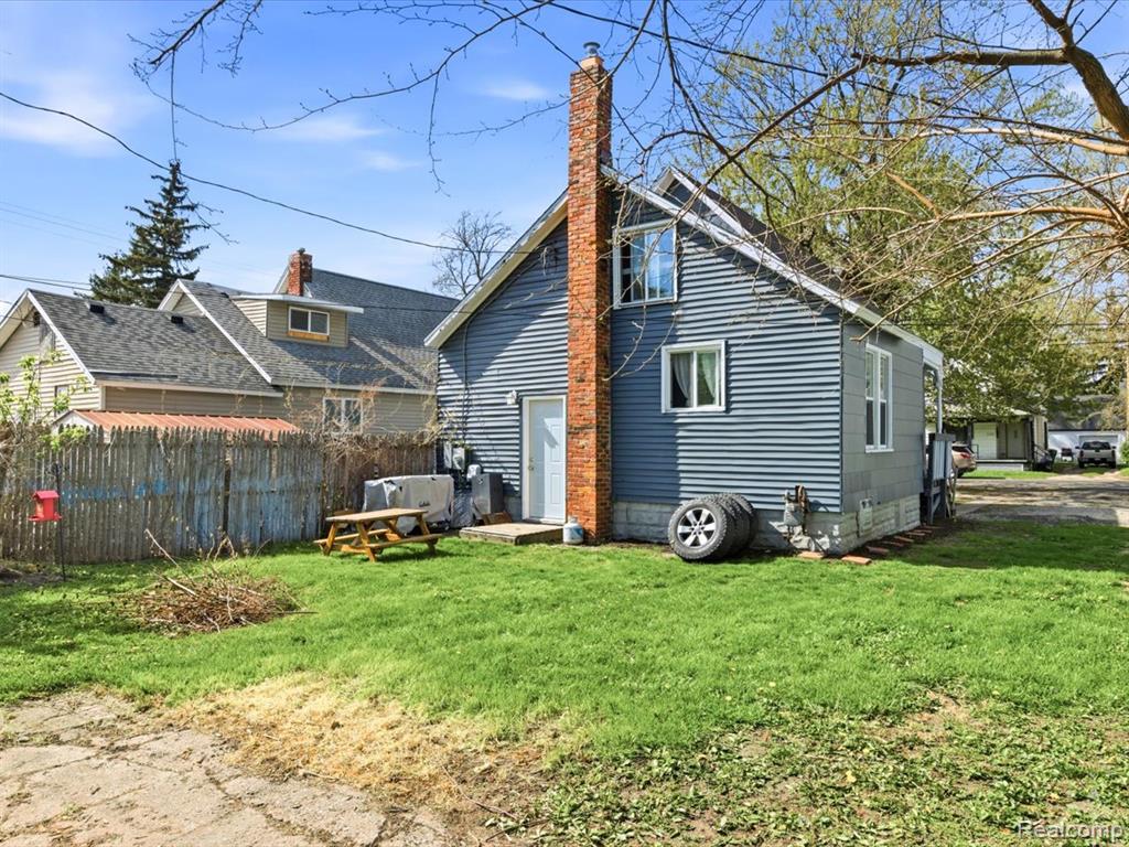 2506 Division Street, Port Huron, MI 48060 — Photo 26