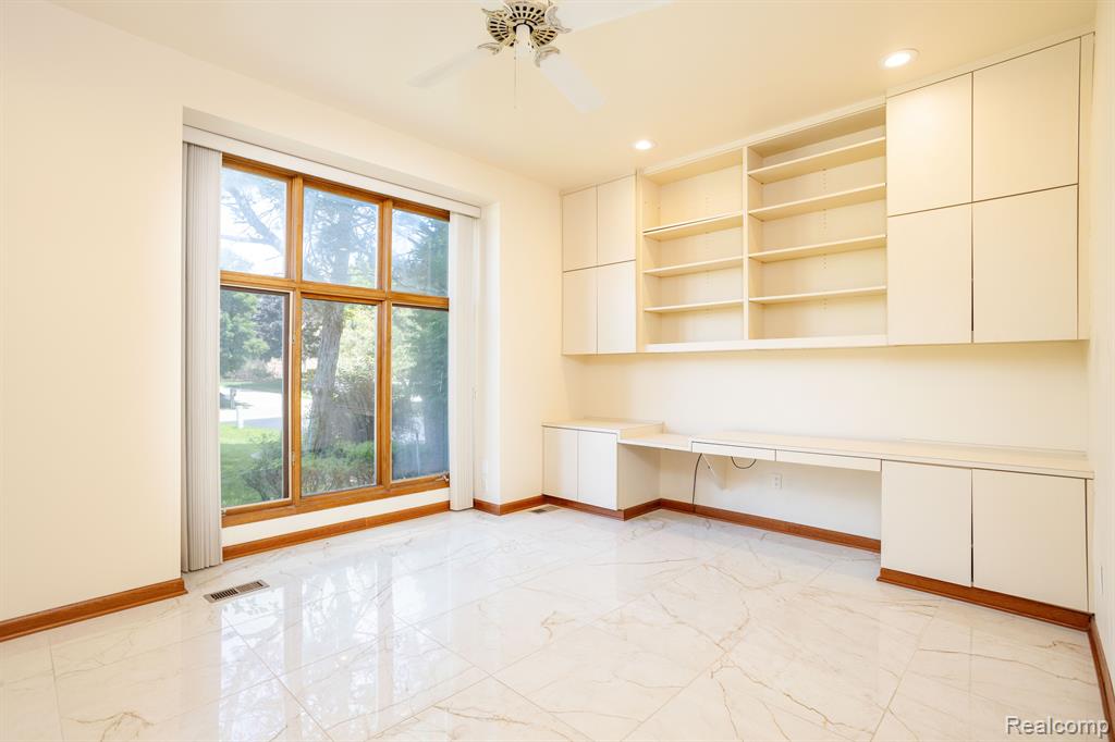 4421 PINEHURST Drive, West Bloomfield, MI — Photo 11