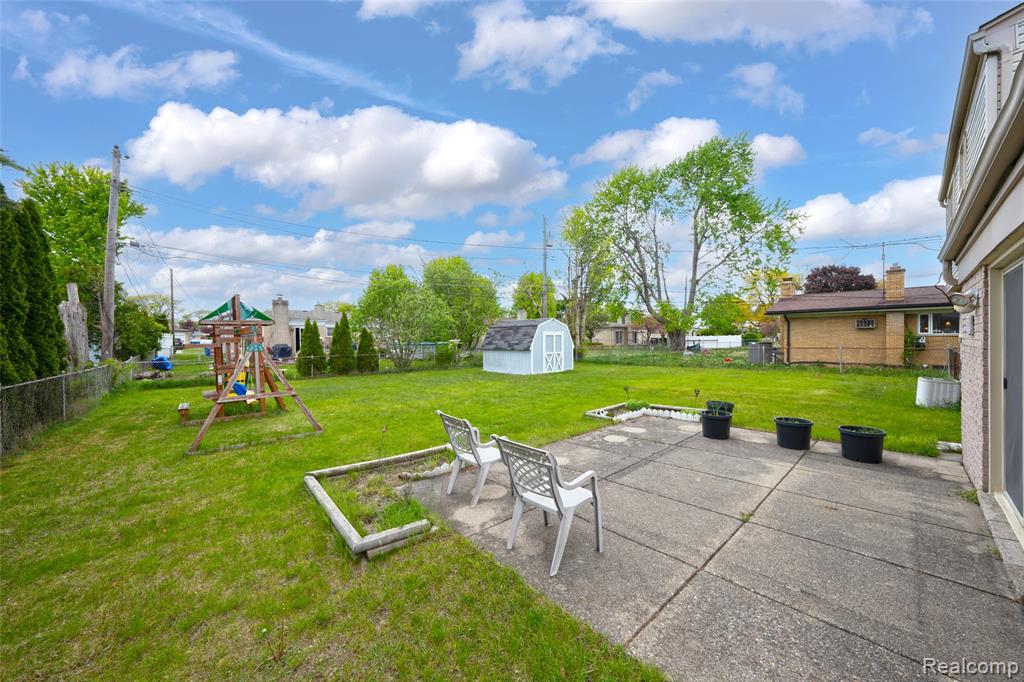 30615 Scrivo Drive, Warren, MI 48092 — Photo 5
