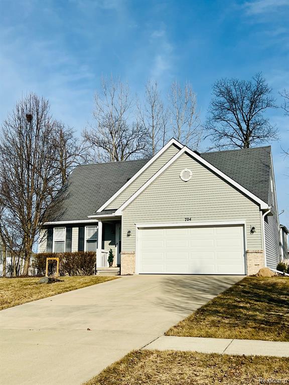 704 HAYSTACK Drive, Linden, MI 48451 — Photo 65