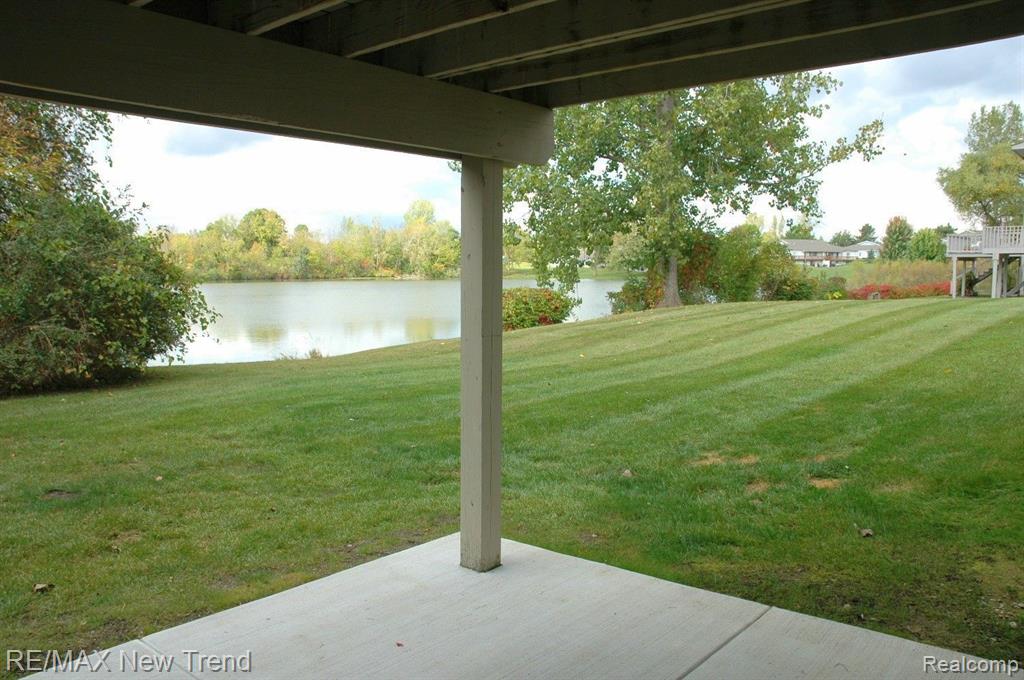 9528 FENHILL Drive, Grand Blanc, MI 48439 — Photo 39